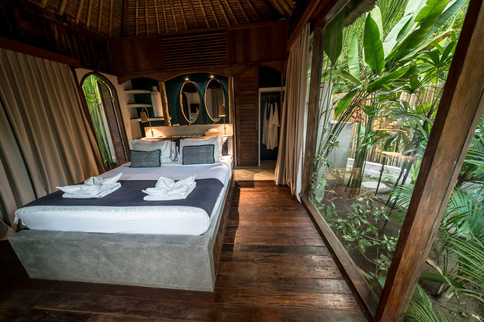 Deluxe Room alternate view with garden-facing window
